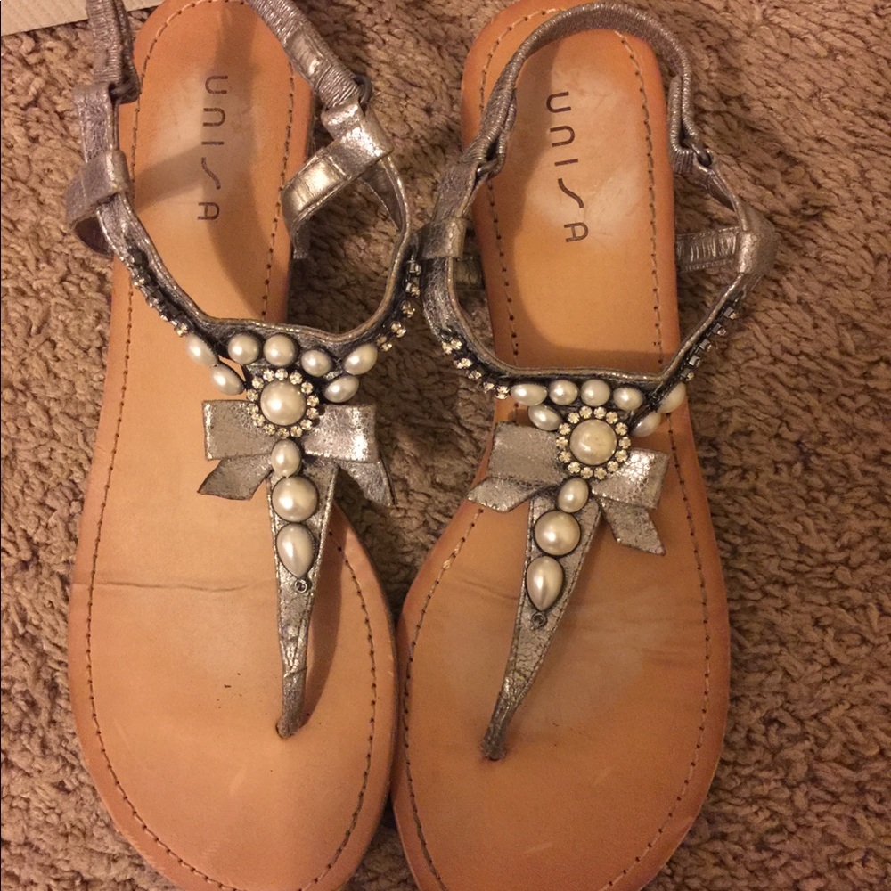 Pearl and rhinestone Sandal